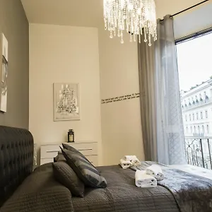 Nazionale 221 Luxury , Rome Italië